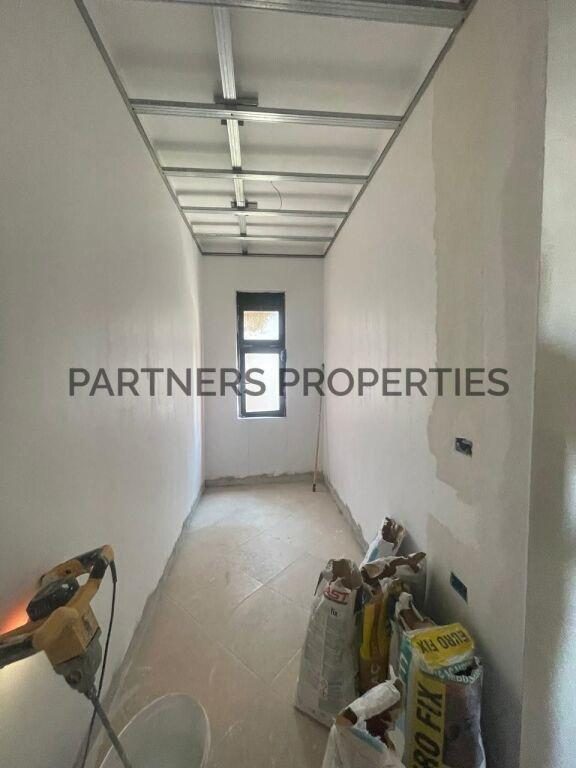 Shitet Apartament 3+1+2 në Selitë – Përballë Rezidencës 3D