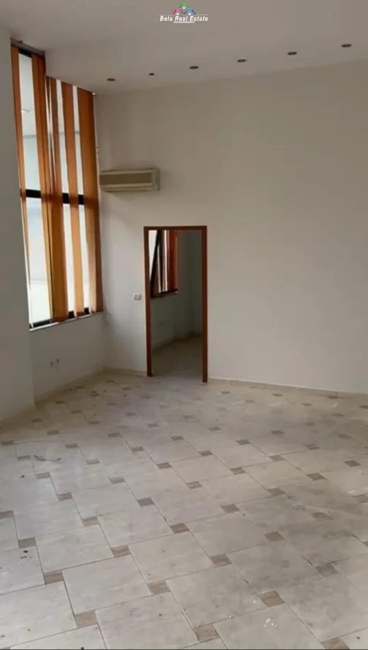 Tirane, shitet ambjent biznesi Kati 2, 230 m² 550.000 € (Brryli)