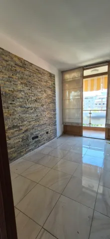 Tirane, shitet apartament 2+1+Ballkon Kati 3, 104 m² 258.000 € (21 Dhjetori)