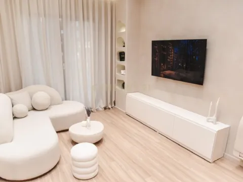 Tirane, shitet apartament 1+1 Kati 14, 88 m² 300.000 € (Garden Building)
