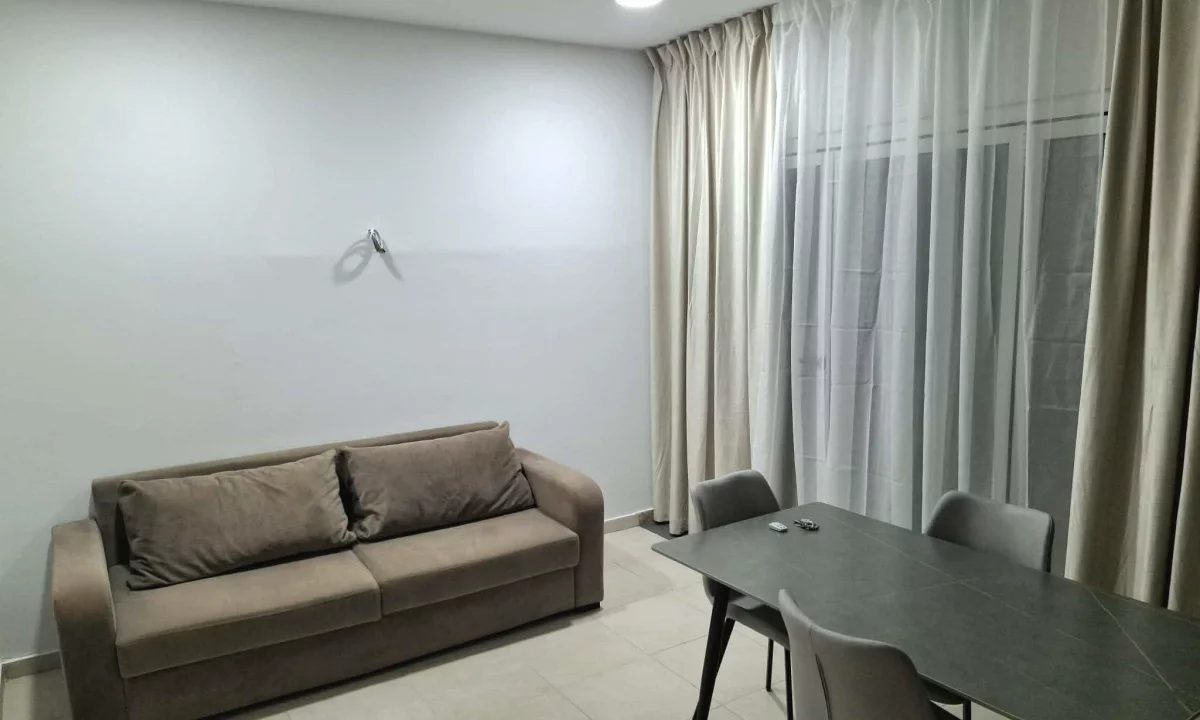 ✅ Apartament 1+1+Oborr me Qera ne Kinostudio prane Ministrise se Kultures