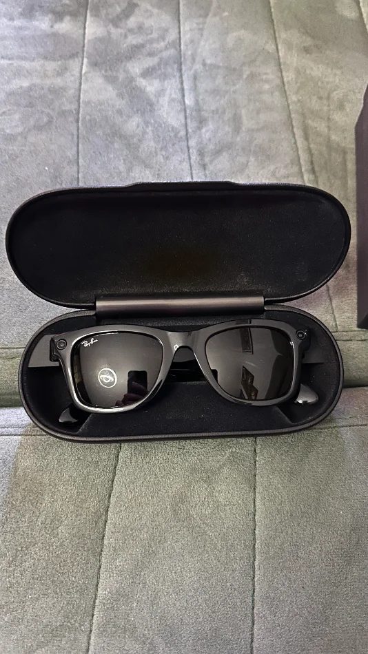 SHITEN SYZE ORIGJINALE RAY BAN LIMITED EDITION INTELIGJENTE ME KAMERA VIDEO FOTO REGJISTRIM Te reja ne kuti