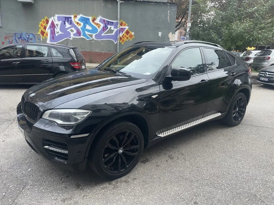Tirane, shes SUV BMW X6 xDrive35d Nafte, e zeze automatik Klima 142.000 km 850.000 Leke