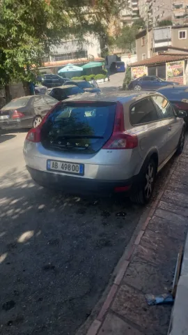 Sarande, shes makine Volvo C30 Nafte, gri e erret automatik Kondicioner 162.469 km 3.000 E €