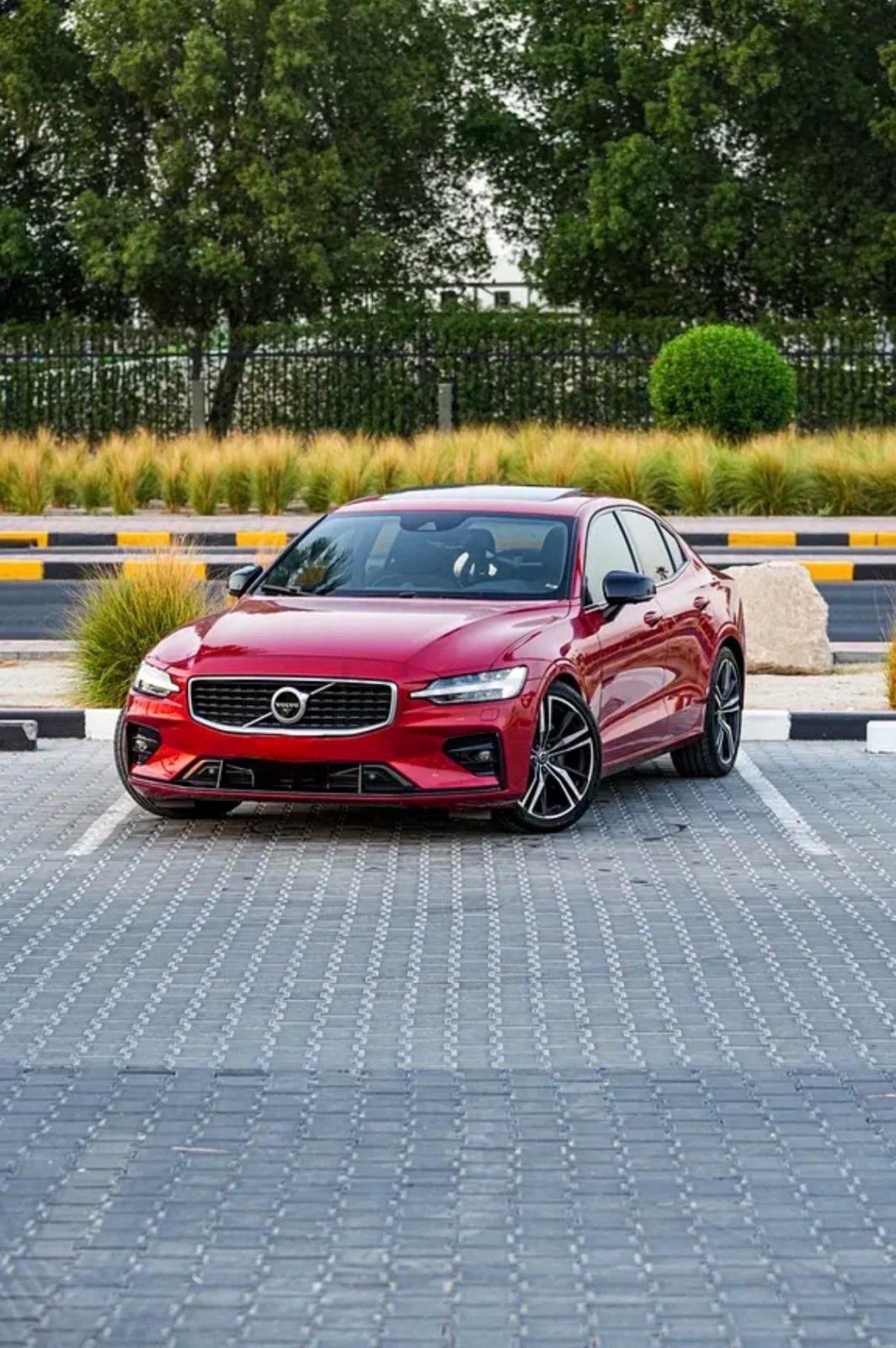 Volvo S60 T5 R Design