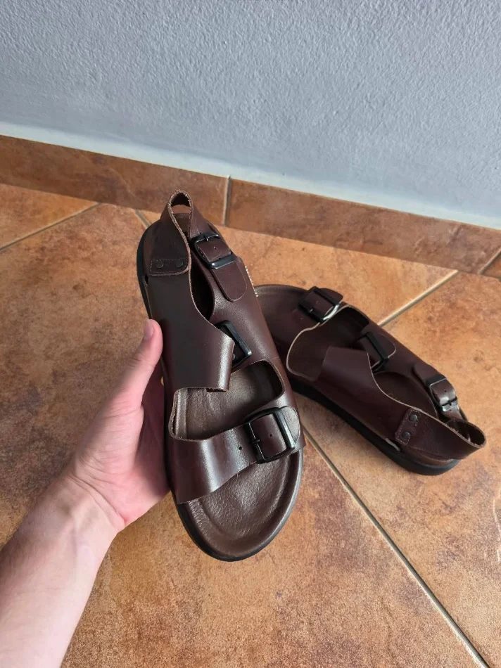 Tirane, shes 50 €