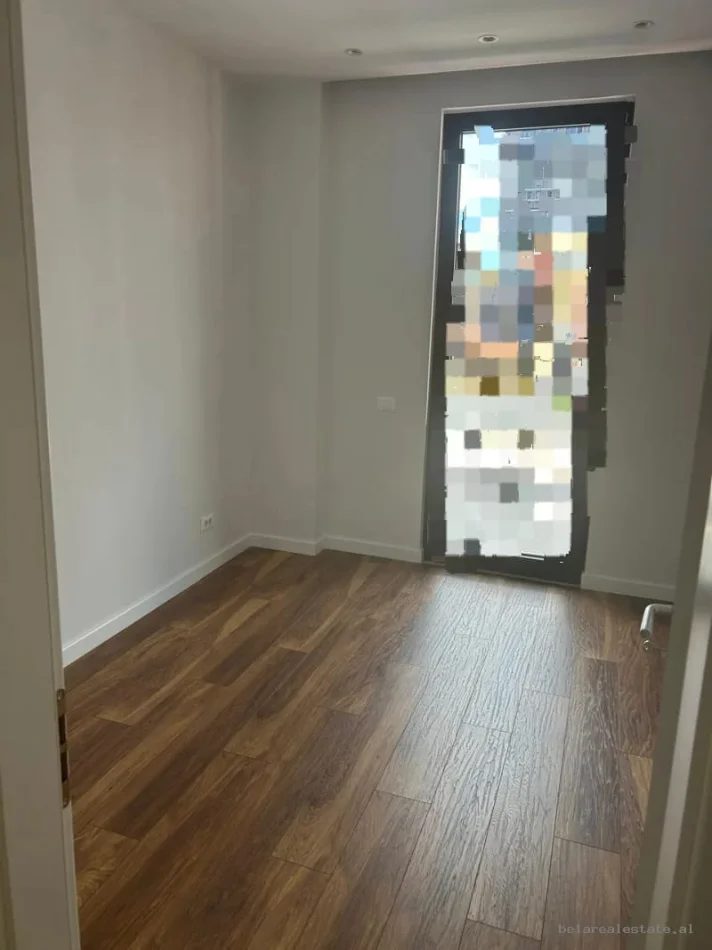 Tirane, jap me qera zyre Kati 4, 116 m² 1.700 € (Liman Kaba)