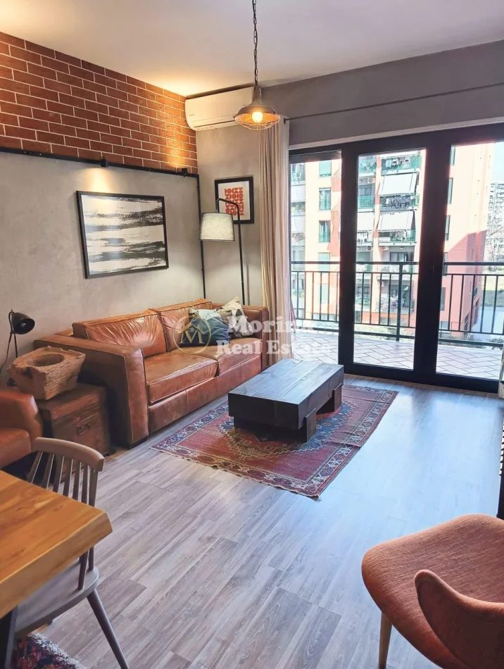 Tirane, Shitet apartament 2+1 Kati 3, 107 m² 230.000 € (Astir Green City)