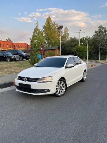 Volkswagen Jetta 2014 Full Option