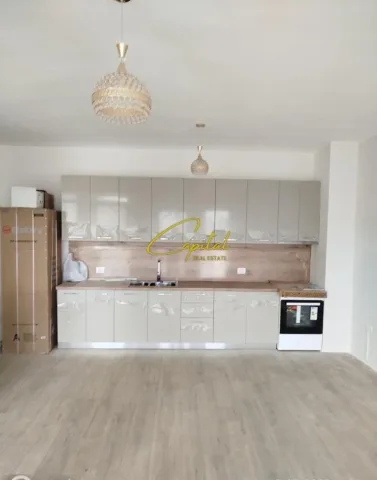 Tirane, jepet me qera ambjent biznesi Kati 2, 125 m² 550 € (RRUGA DINE HOXHA)