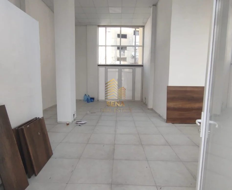 Shitet, Ambient biznesi ,Oxhaku, 222,000 Euro