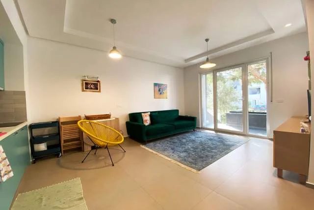 Gjiri Lalezit, jepet me qera apartament 1+1+BLK Kati 0, 58 m² (Vala Mar, Residence)