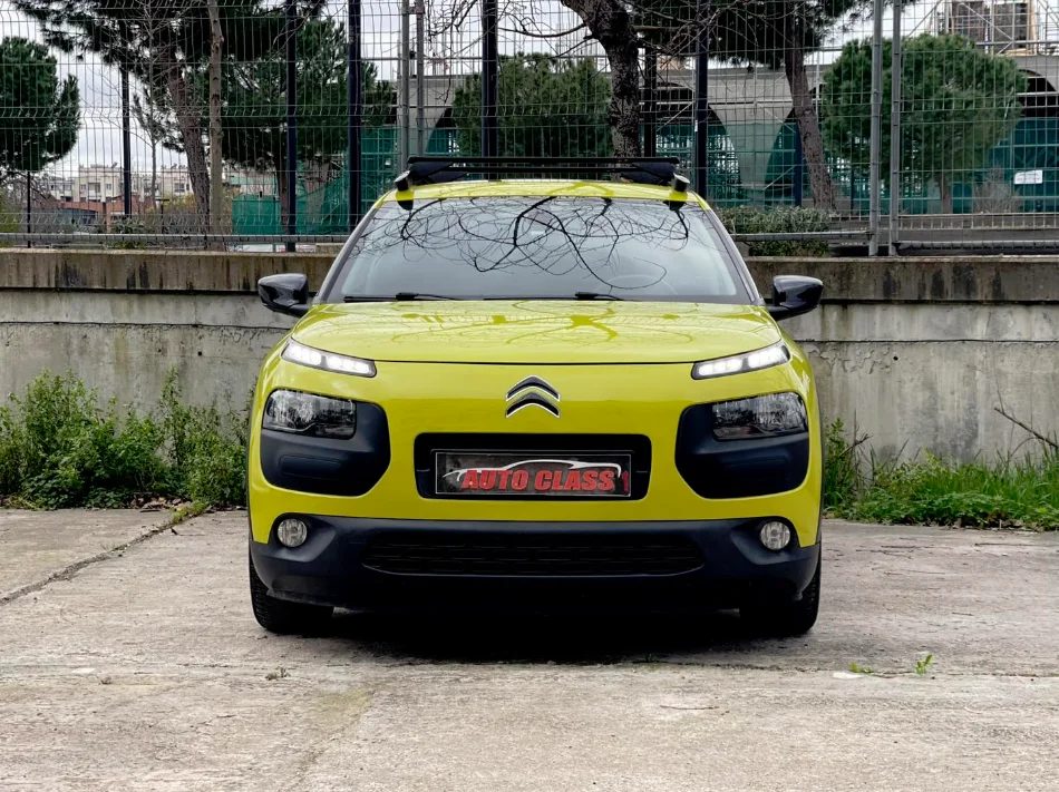 Tirane, shes makine Citroen C4 Cactus Nafte, e verdhë Klima 143.000 km