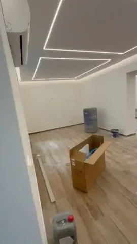 Tirane, jepet me qera ambjent biznesi Kati 0, 90 m² 1.200 € (Tregu Elektrik)