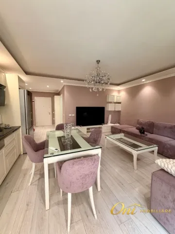 Tirane, shitet apartament 3+1 Kati 3, 120 m² 315.000 € (PRANE RRETHIT)