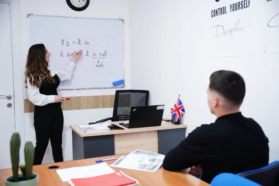 Tirane, kurse gjuhe online | anglisht | italisht | gjermanis... Kurse Gjuhe në klasë edhe online