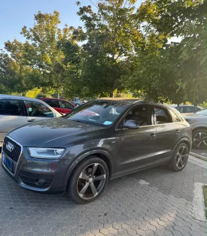 Tirane, shes SUV Audi SQ3 Nafte, gri e erret Klima 200.000 km 10.800 €