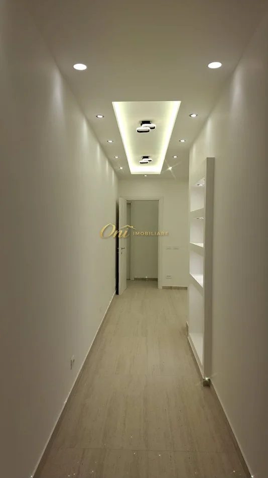 Tirane, jepet me qera zyre Kati 2, 100 m² 1.500 € (RRUGA SAMI FRASHERI)