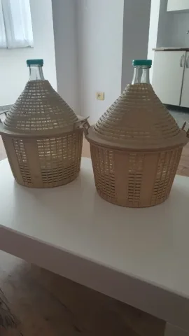 Tirane, shes Dobixhan 15 Litra 80 €
