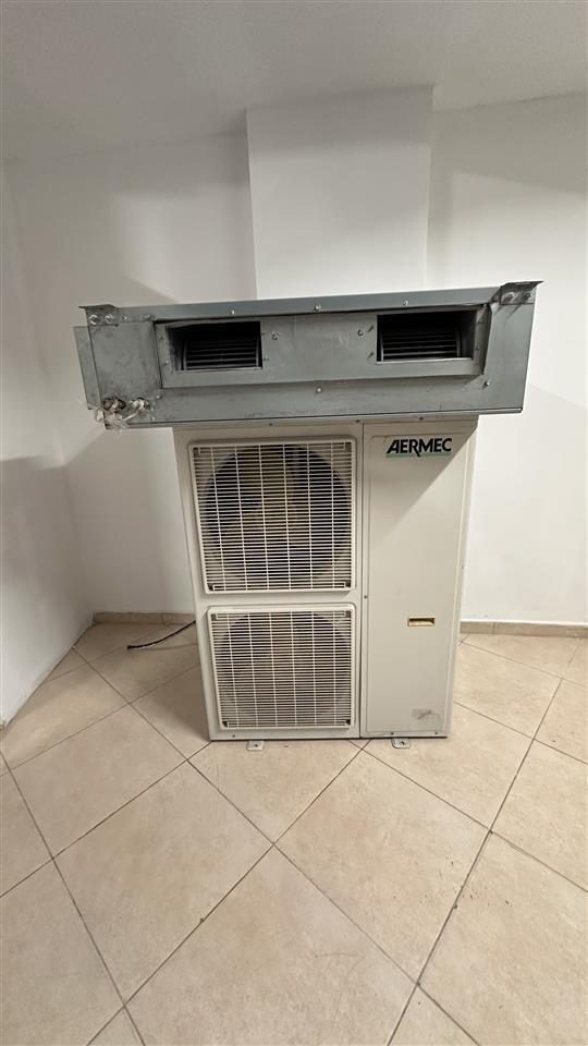 SHITET KONDICIONER 65BTU PER AMBJENTE MBI 100METRER KATROR