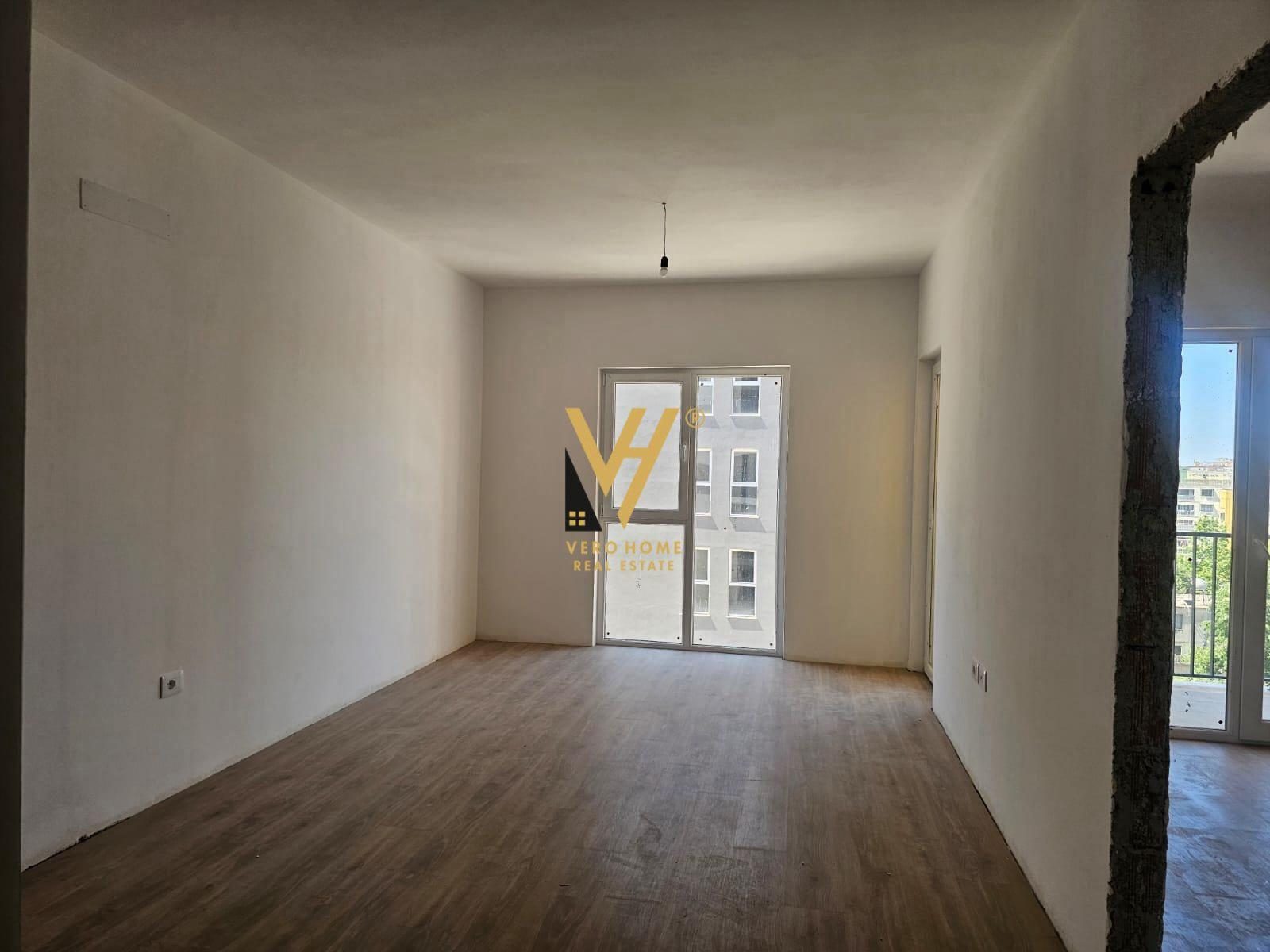 SHITET APARTAMENT 1+1+BLK TE TIRANA ENTRY 97.000 EURO