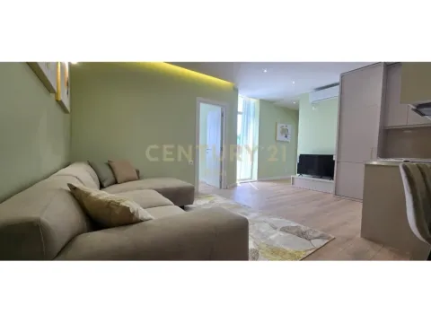 Tirane, shitet apartament 2+1 Kati 9, 70 m² 235.000 € (Myslym Shyri)