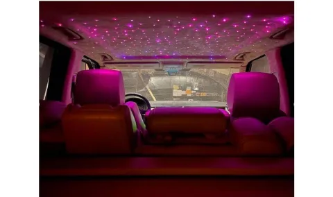 Auto Servis ofron montim ambienti Light RGB, veshje\larje tapicerie,pastrim fenerash,riparime te cdo lloj defekti