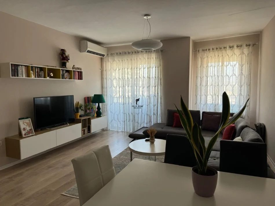 Tirane, jepet me qera apartament 1+1 Kati 5, 73 m² 48.000 € (ASTIR)