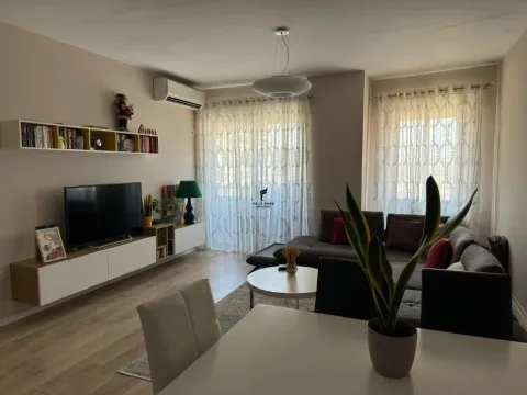 Tirane, jepet me qera apartament 1+1 Kati 5, 73 m² 48.000 € (ASTIR)