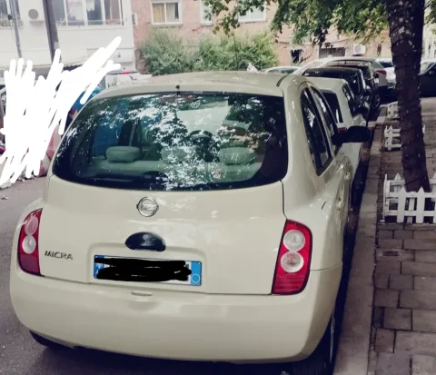 Tirane, shitet makine Benzin, e verdhë automatik Kondicioner 132.000 km 3.200 €