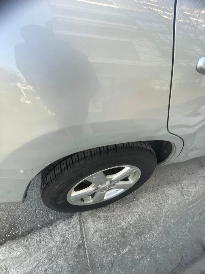 Tirane, shes SUV | Fuoristrad | xhip Toyota Rav4 Nafte, gri metalizato manuale 250.000 km 5.500 €