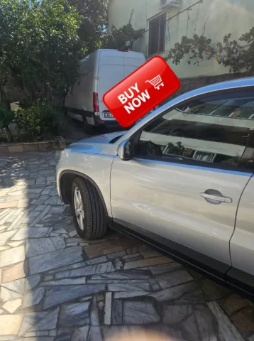Tirane, shes makine Benzin, gri metalizato manuale Kondicioner 167.000 km 7.000 €