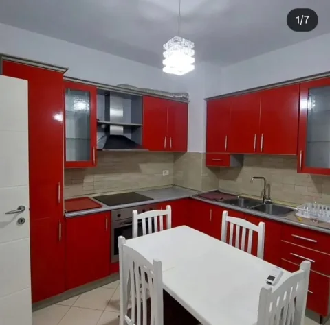 Tirane, shitet apartament 1+1 Kati 1, 57 m² 115.000 € (Rruga e Dibrës)