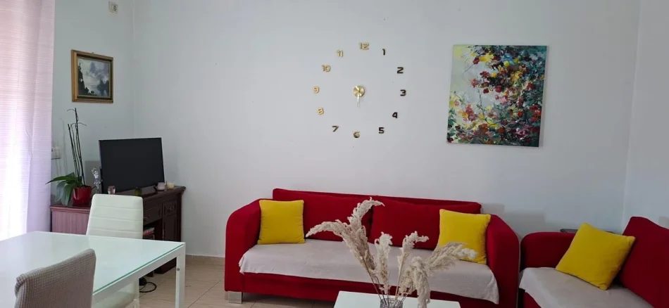 Tirane, jepet me qera apartament 2+1 Kati 5, 72 m² 550 € (5 Maji)
