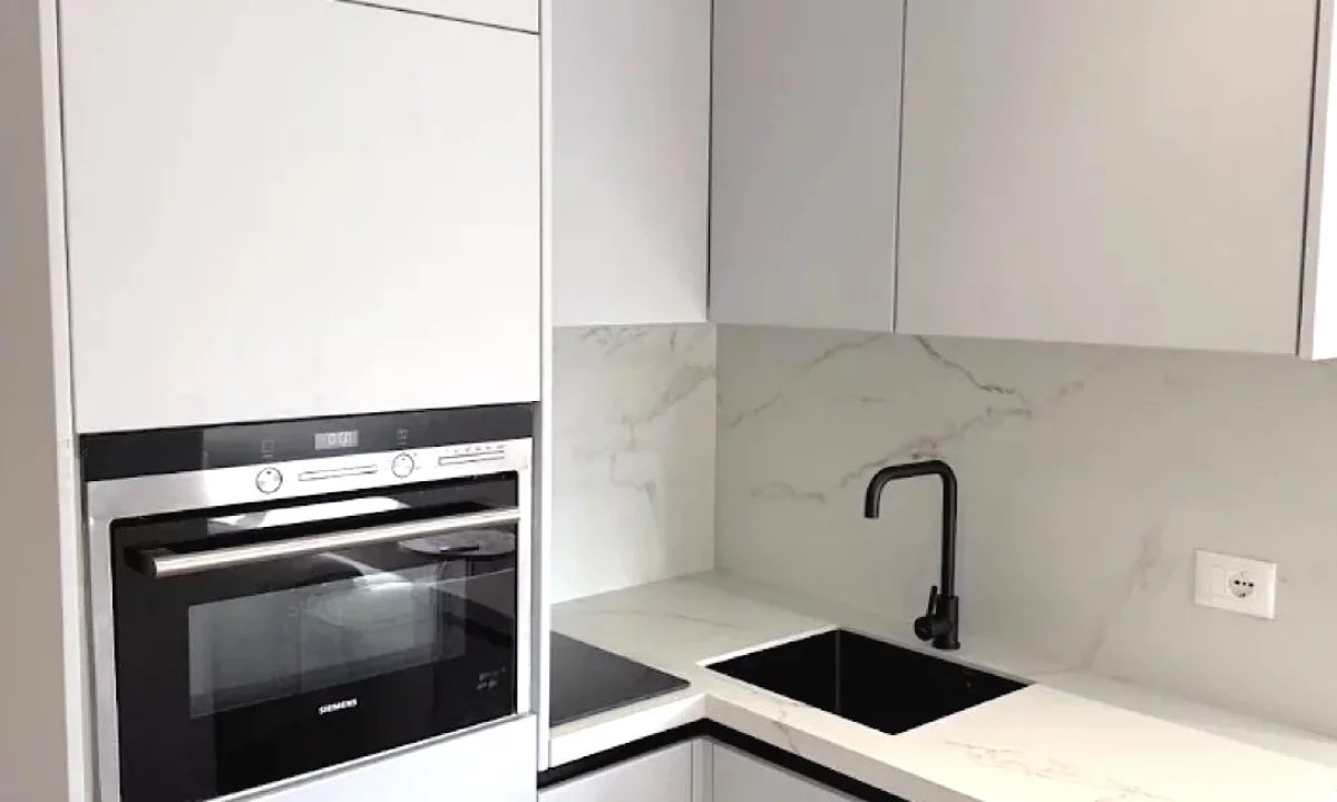 Apartament 1+1 me Qera 5 Maj (ID R10164) Tirane
