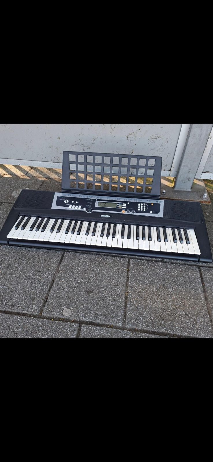 Organo Yamaha super cilësi