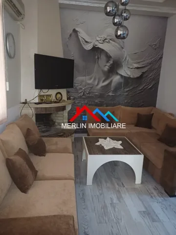 Tirane, shitet Vile 4+1+Ballkon Kati 3, 180 m² 430.000 € (GOLEM)