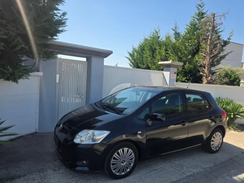 Toyota Auris 0692109064 1.4 nafte Manual 190 mij km Ne g