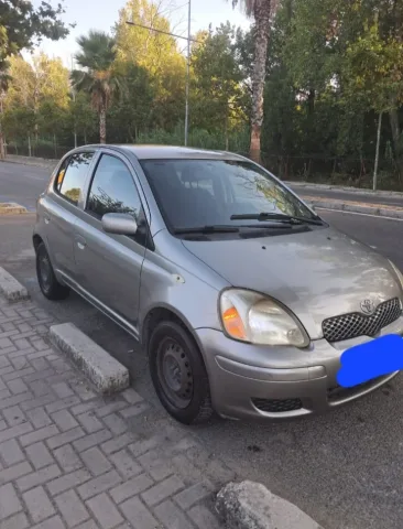 Durres Plazh, shitet makine TOYOTA YARIS Benzin, gri e erret manuale Kondicioner 240.000 km 1.700 €