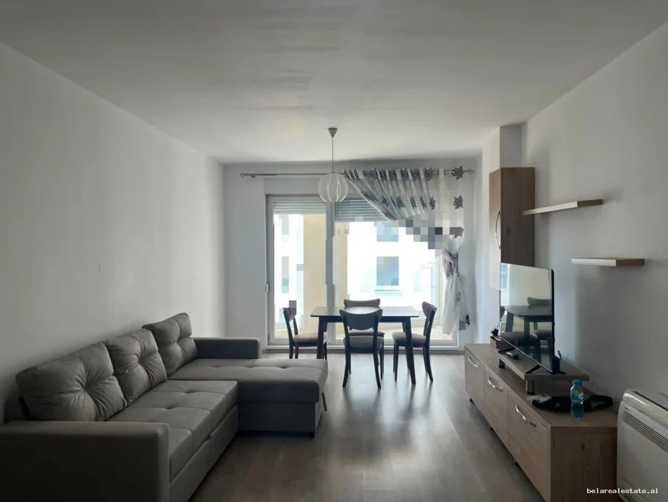 Tirane, jepet me qera apartament 2+1+Ballkon Kati 4, 106 m² 590 € (Bulevardi i Ri)
