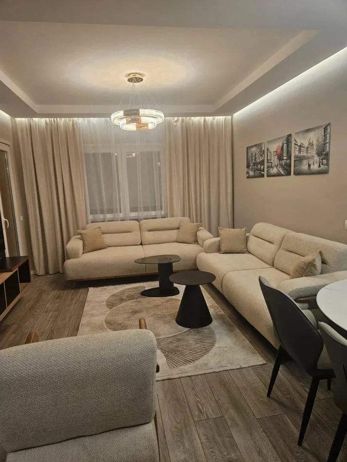 Tirane, jepet me qera apartament 2+1 Kati 4, 91 m² 700 € (Rruga Dritan Hoxha)