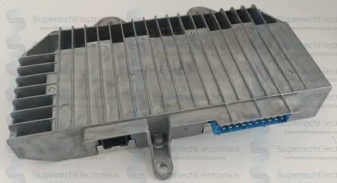 Riparim Amplifikator Porsche
