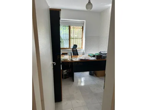 0692268458 Shitet, Apartament 1+1, Stadiumi Dinamo