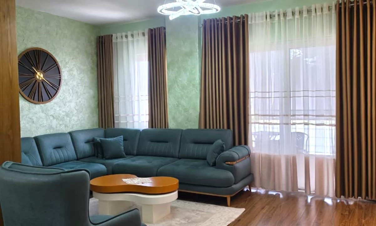 Me Qira Ultra Luxury: Apartament 2+1+1 & 1 BallkonFRESK 109 m2 Kati 5, Me Pamje Fantastike, Hera pare me Qira (65,000 Le