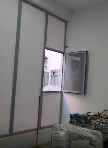 Tirane, shitet dyqan Kati 2, 57 m² 10.000.000 € (ASTIR)