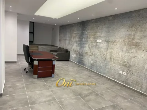 Tirane, jepet me qera zyre Kati 0, 50 m² 600 € (RRUGA E BOGDANEVE)