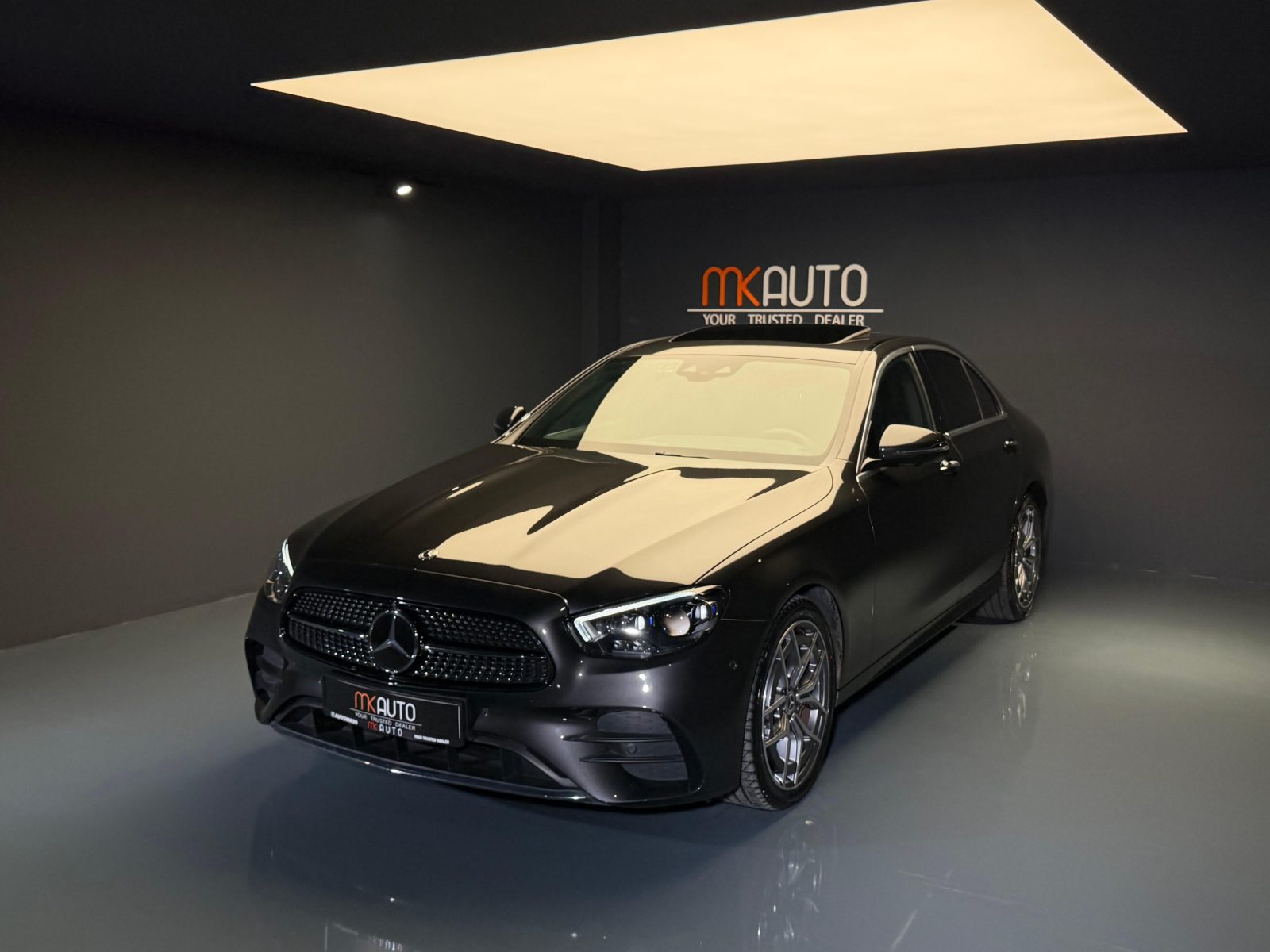 Mercedes-Benz E 220 d 4MATIC AMG Line