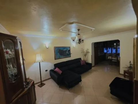 Tirane, shitet apartament 3+1 Kati 2, 110 m² 225.000 € (21 DHJETORI)