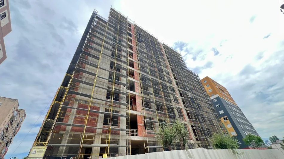 SHITET : 1+1 +1 Post Parkimi🅿️📍Ish Fusha e Aviacionit (Rr.Dritan Hoxha) - 130,000€ - Sp.74m² - Akses i shpejte drejt zon