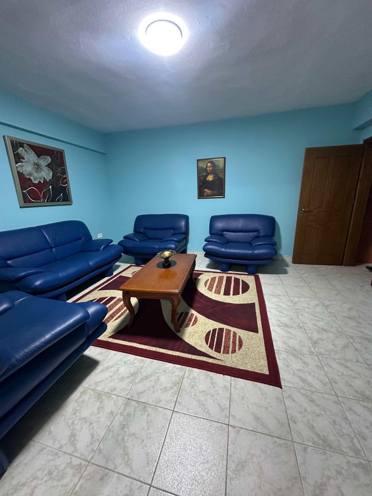 Apartament 2+1 me qira